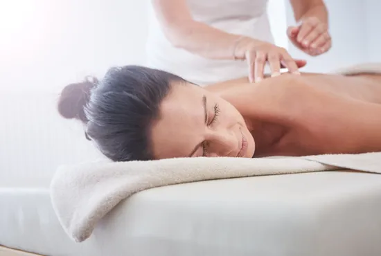 Verwöhnen lassen im NEUHAUS - Massagen und Treatments