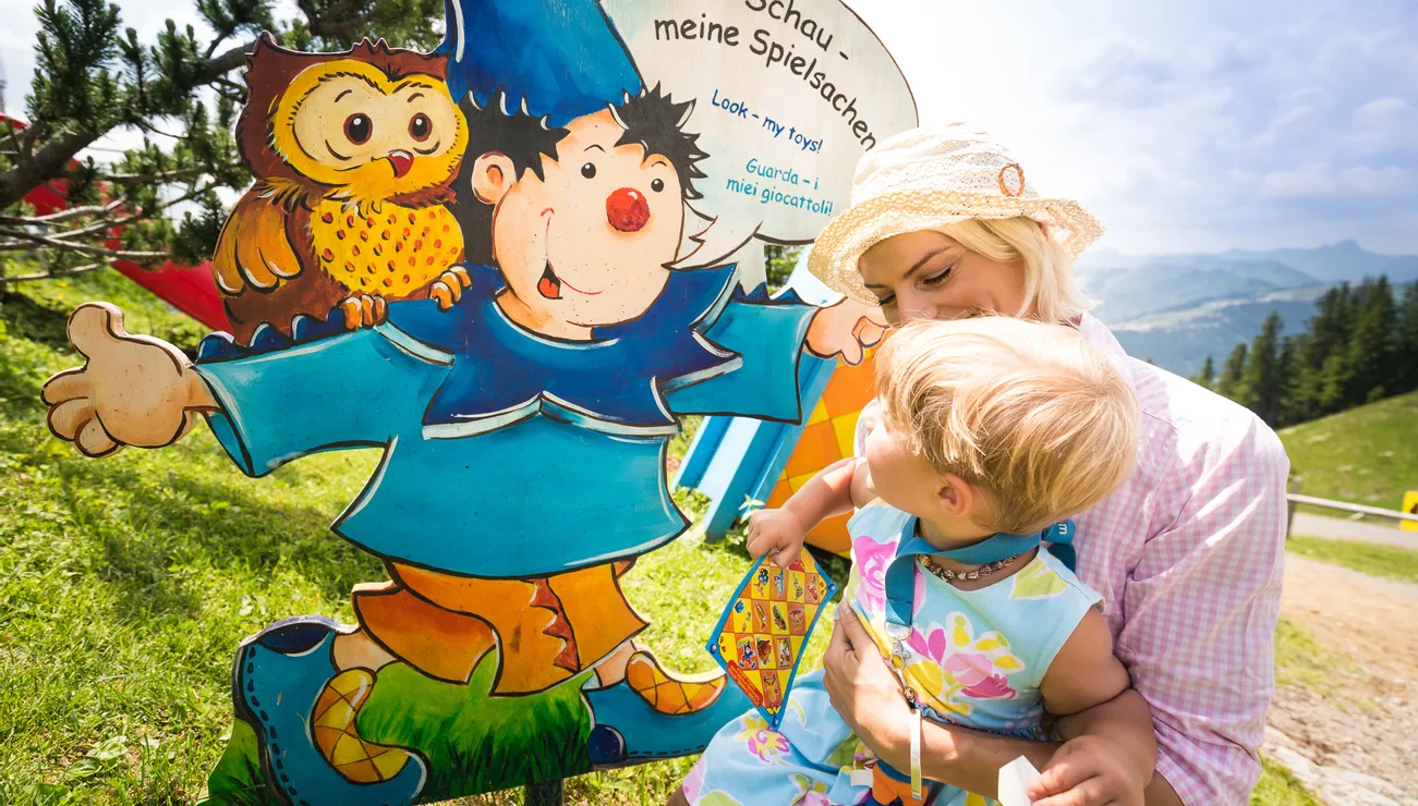 Mit der Familie unterwegs am Montelino Erlebnisweg