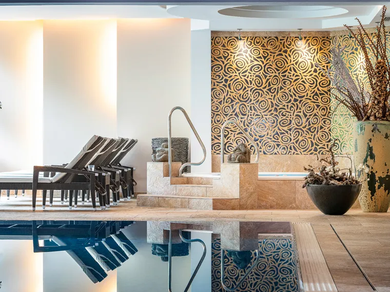 Innenpool im das Neuhaus
