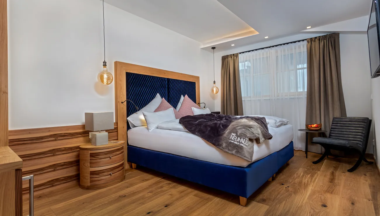 großzügiges Doppelzimmer im Hotel das Neuhaus