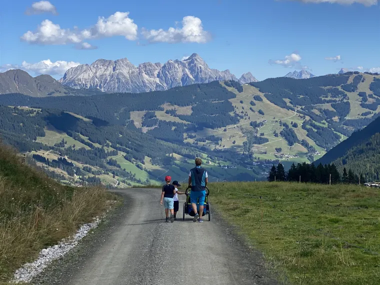 Spaziergang mit Baby 