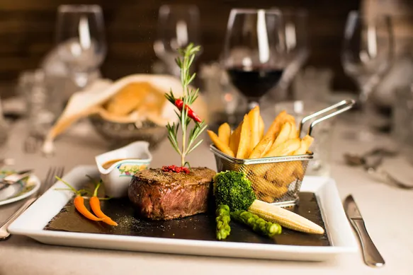 Steak im Hotel das Neuhaus 