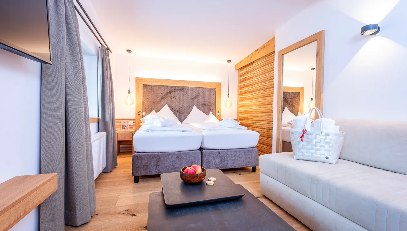 großzügige Juniorsuite Bergblick Family im Hotel das Neuhaus