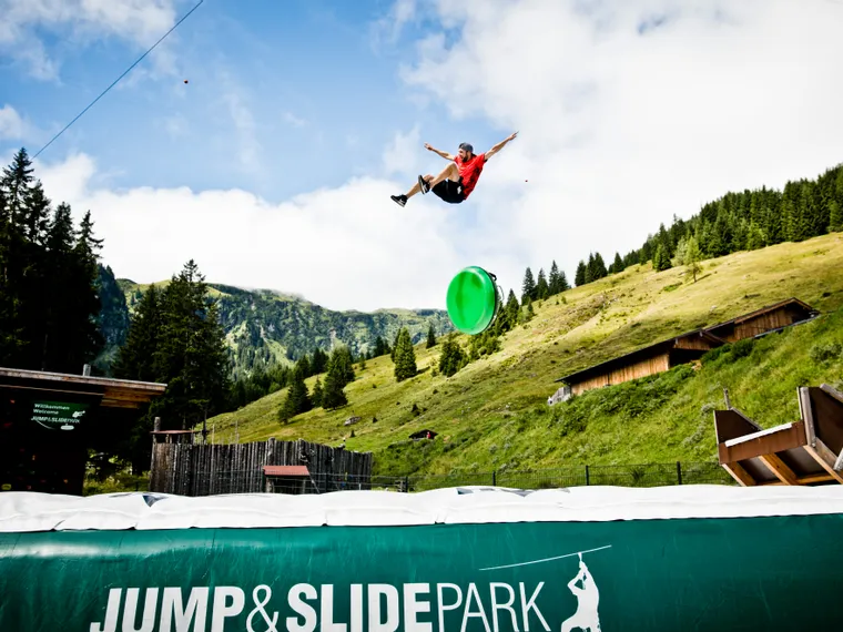 Spass im Jump und Slide Park in Saalbach Hinterglemm